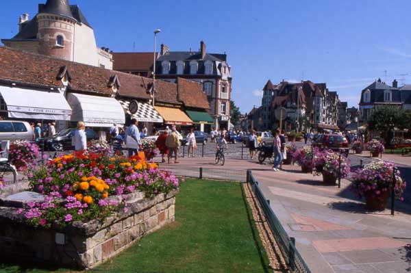 Deauville - from the Ground